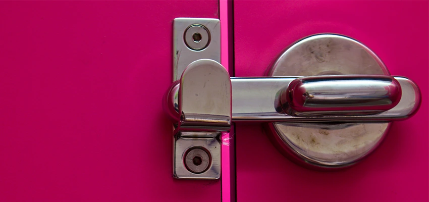 Childproof Gate Lock in Murrieta, California